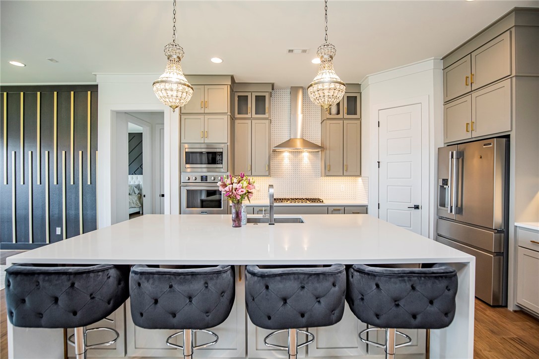 Shadow Valley - Residential