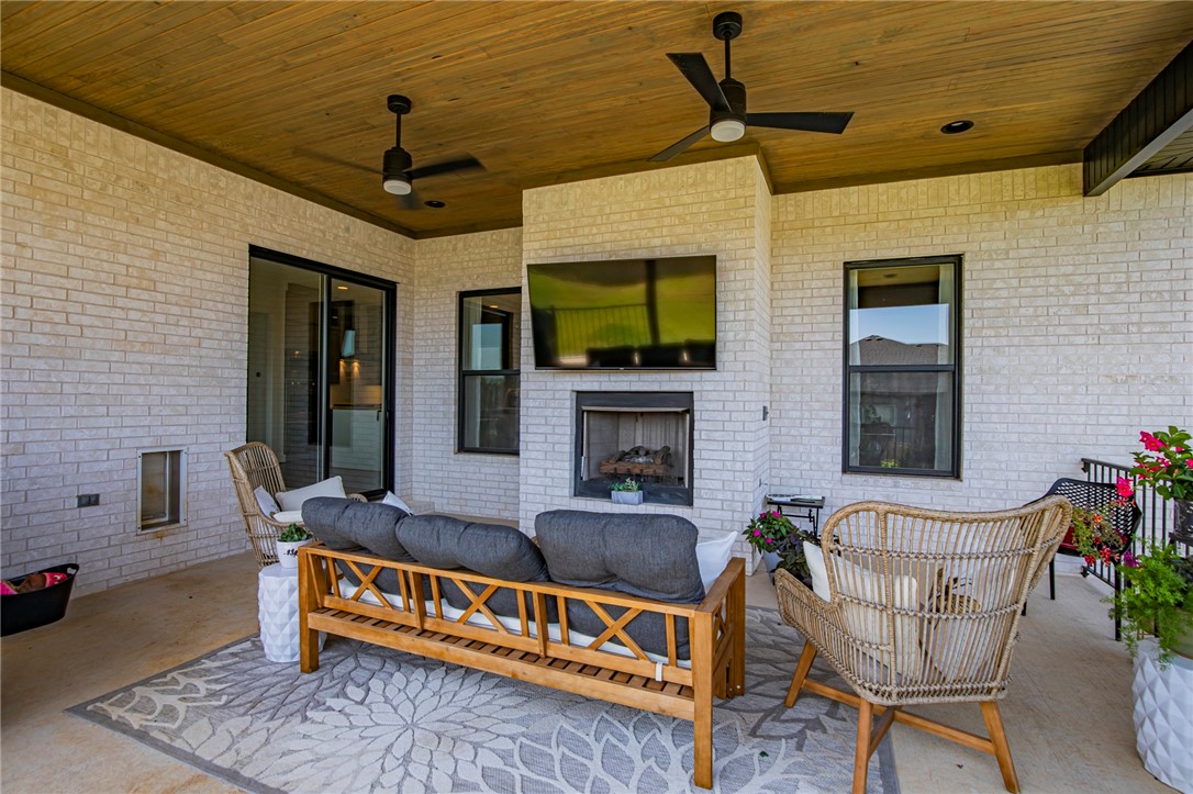 Shadow Valley - Residential