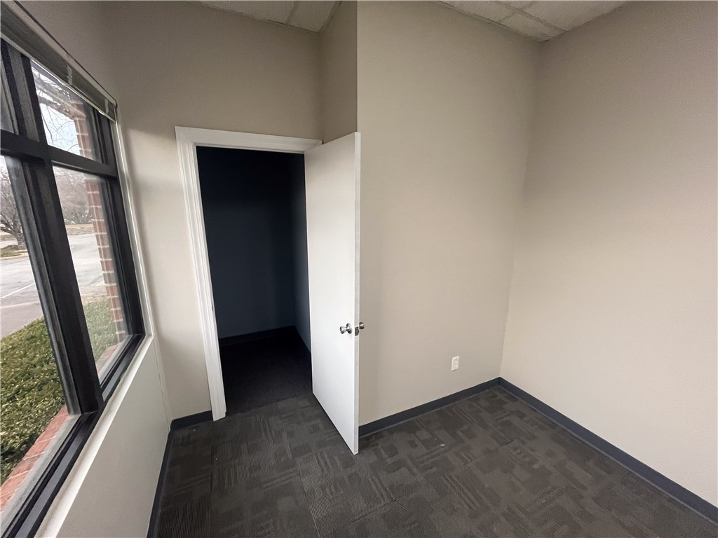 Springdale Business Center - Commercial Lease