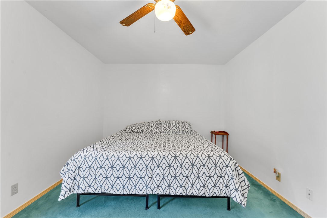 Rolling Hills Sub Siloam Spgs - Residential