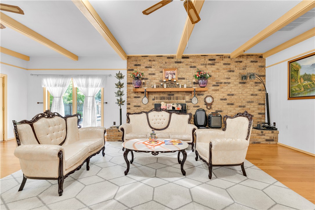 Rolling Hills Sub Siloam Spgs - Residential