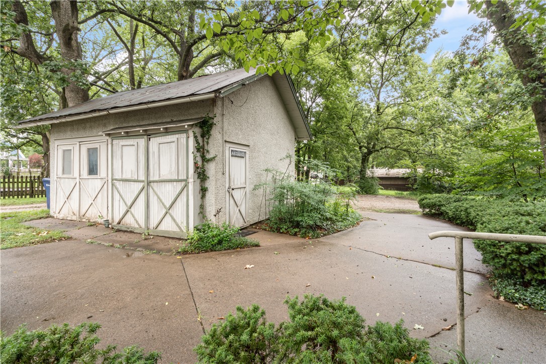Carls Add Siloam Spgs - Residential