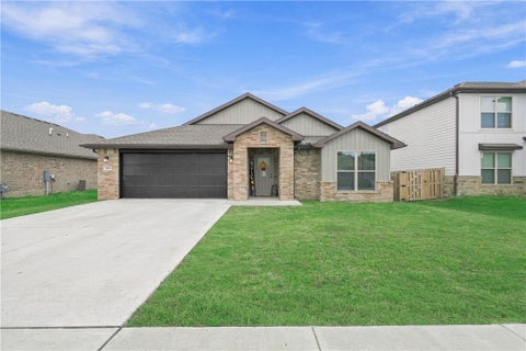 Photo of 2041 Bluestem Drive, Centerton, AR 72719 (MLS # 1365281)