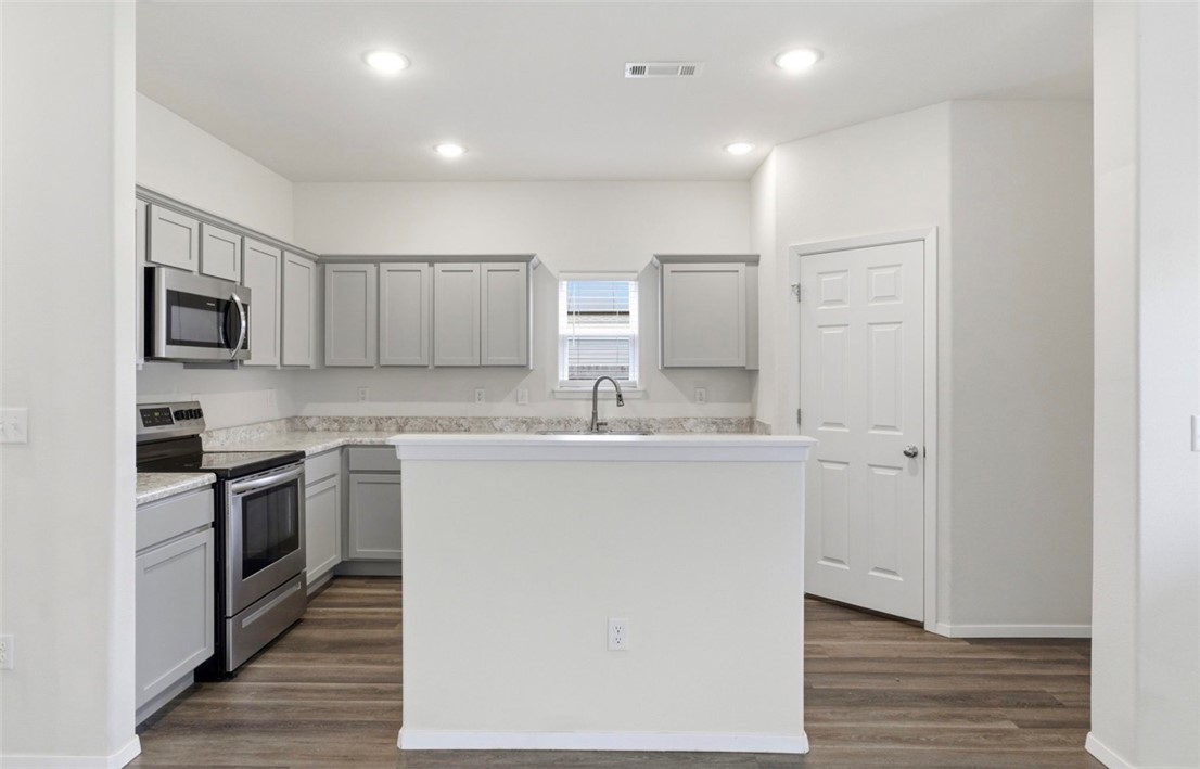 Walnut Hill Sub Ph I Pea Ridge - Residential