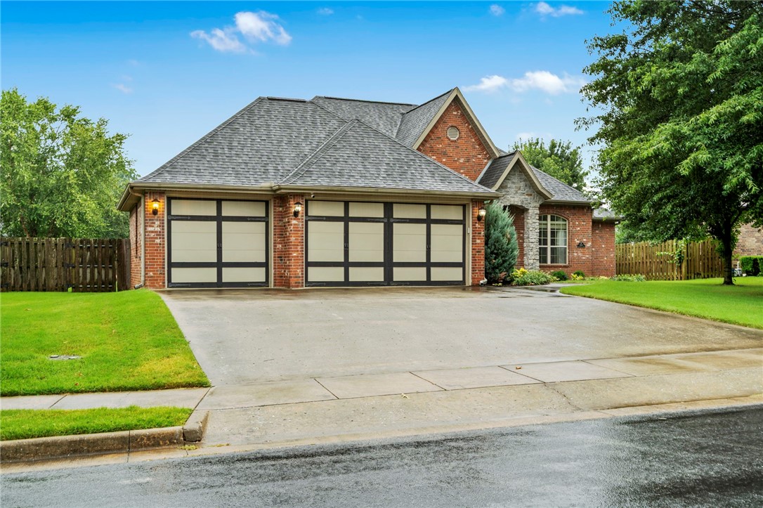 Welcome to this spacious 4 bedroom 2 bath home in Quailridge, maybe NWA's friendliest subdivision. Designed with family living in mind, this home features ceilings as high as 12 feet, creating an open and inviting atmosphere. A large 3 car garage offers plenty of storage, while the extended patio with pergola is perfect for outdoor gatherings. Enjoy all the neighborhood amenities including a pool, tennis court, basketball court, playground, and clubhouse. perfect for an active family lifestyle. Take a short walk to hone in your pickleball game or work on your jumpshot. In between Centerton Blvd and Regional Airport Blvd, Quailridge is perfectly situated. A neighborhood market is only 5 minutes away for all of those quick grocery runs and Coler Mountain is only 9 minutes away. Put some roots down in a great part of NWA to call home!