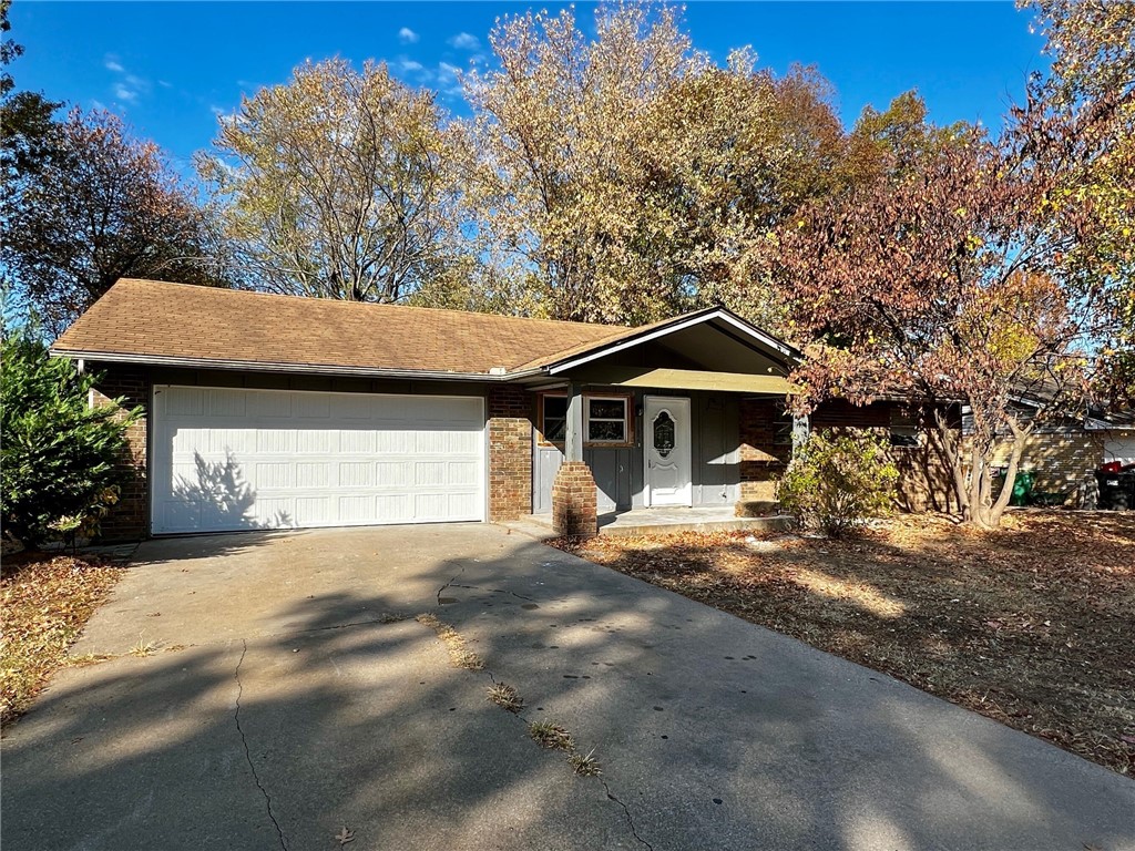 Nice house in Springdale. House features 3 bedrooms, 2 bathrooms, 2 car garage, big backyard, new LVP flooring in living room, kitchen, and bathrooms. New carpet in all bedrooms, new fixtures, and fresh paint throughout home.