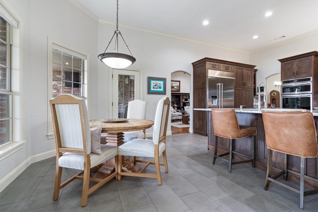 Shadow Valley Ph Vi Rogers - Residential