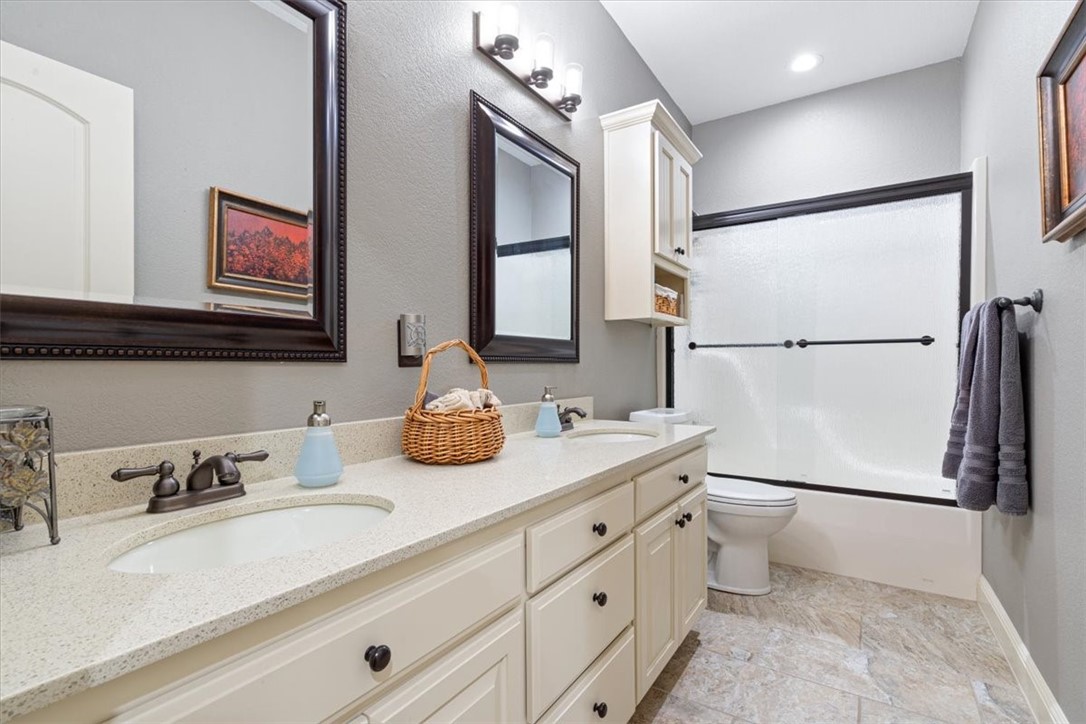 Shadow Valley Ph Vi Rogers - Residential