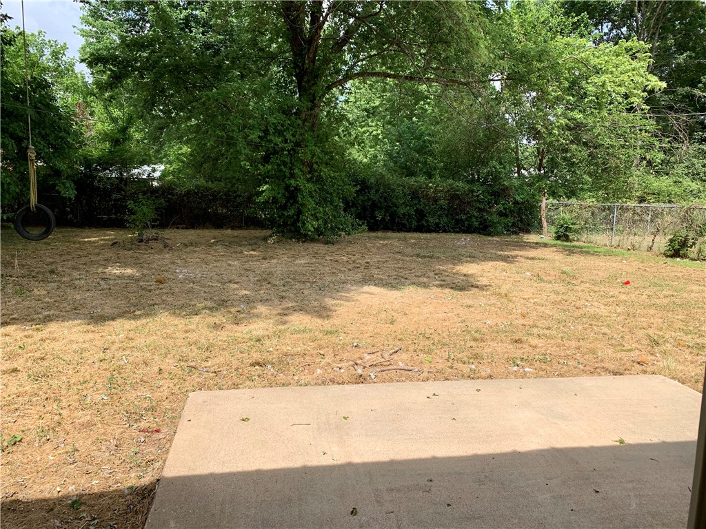 Larimore And Garned - Residential Lease