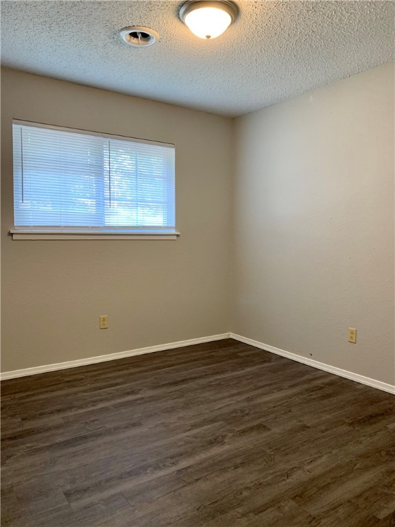 Larimore And Garned - Residential Lease