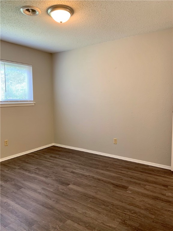 Larimore And Garned - Residential Lease