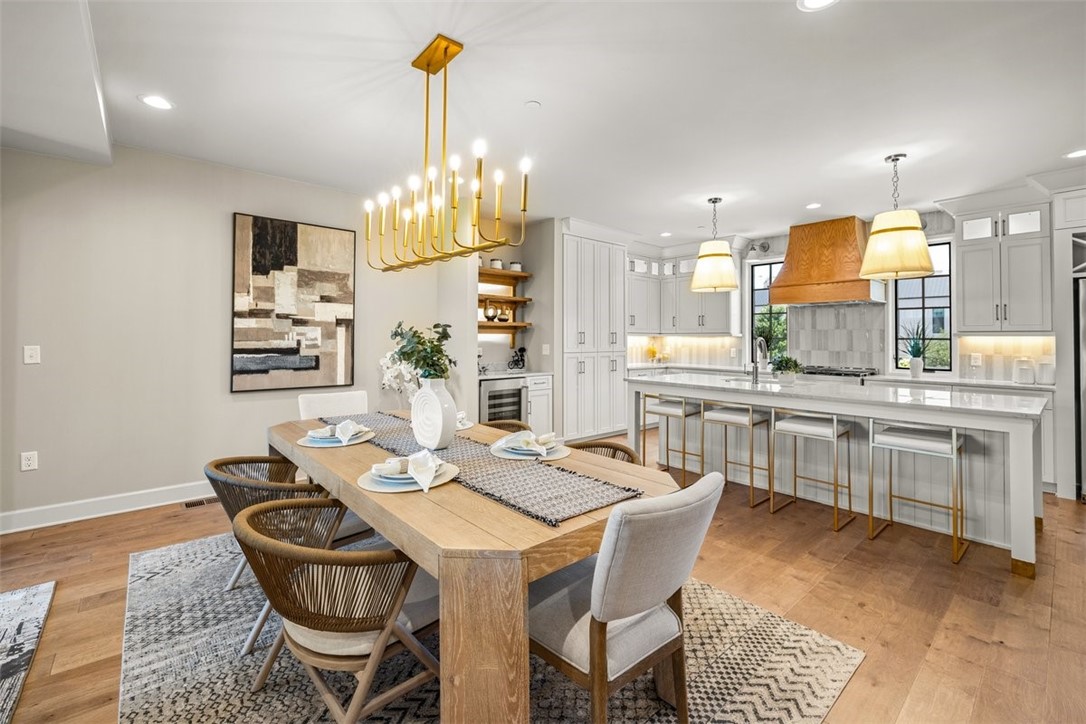 Pinnacle Heights Rogers - Residential