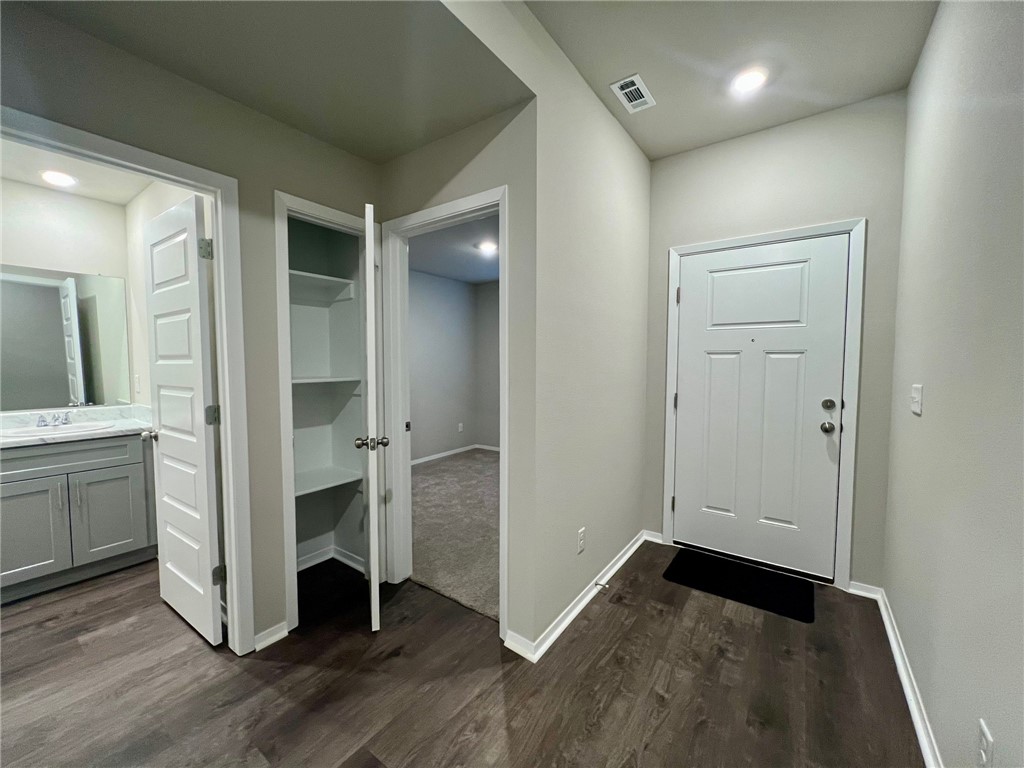 Hope Hill Sub Bentonville - Residential Lease