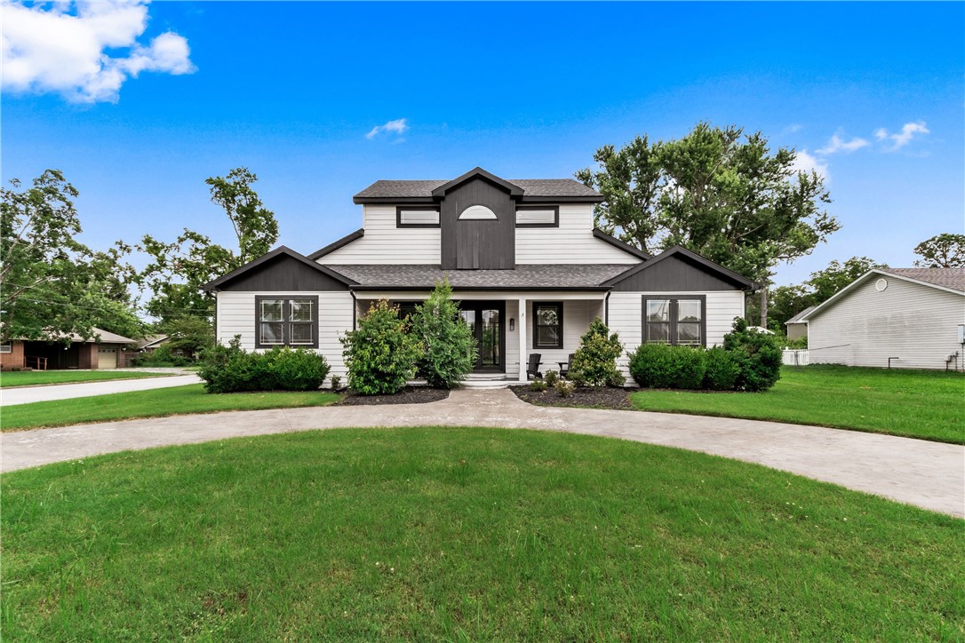 Ready to shine bright? This is the one you've been waiting for! Nestled on a generous corner lot in vibrant downtown Bentonville, this spacious property offers rare potential under $1M. A unique find with room to create your dream lifestyle ā think accessory dwelling unit (ADU), pool + pool house, or just enjoy the expansive layout as is.
Step outside to upper-level composite decking for a treetop vibe in the evenings, or cozy up on the covered patio below with a fireplace and motorized screens for year-round comfort. Inside, you'll love the stunning European floor-to-ceiling doors with 3-point security latches ā and a second set of matching doors conveys for future upgrades.
Foundation bid and detailed renovation estimates are available, showing strong after-repair value potential with cosmetic updates like paint, flooring, kitchen, and lighting.
This is truly a diamond in the rough ā a downtown Bentonville opportunity with space, character, and vision. Unlock its full potential and make it your masterpiece.