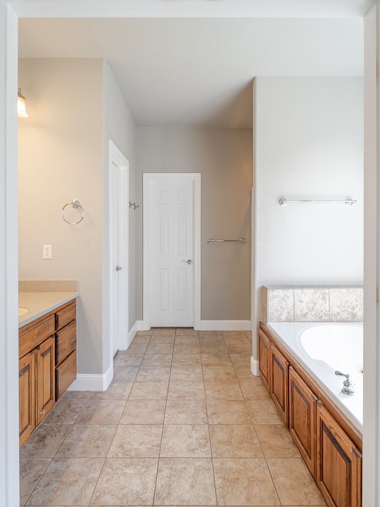 East Riding Sub Bvv - Residential Lease