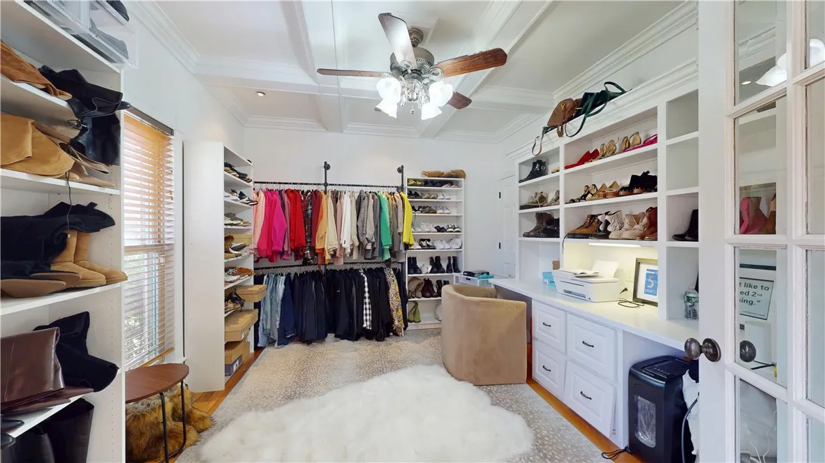 Rogers, Arkansas 72758, United States, 4 Bedrooms Bedrooms, ,4 BathroomsBathrooms,Residential,Active,241197