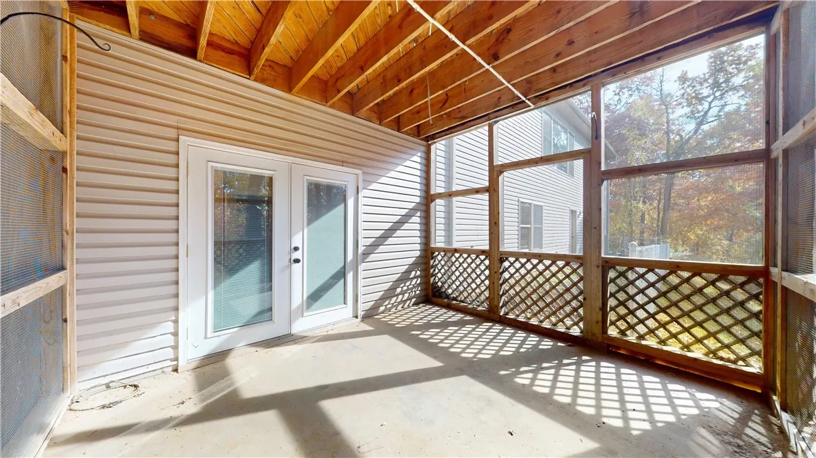 Rogers, Arkansas 72758, United States, 4 Bedrooms Bedrooms, ,4 BathroomsBathrooms,Residential,Active,241197