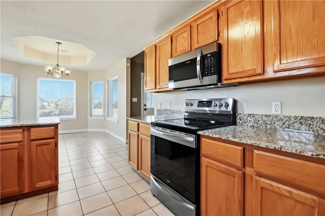 White Oak Estate - Residential