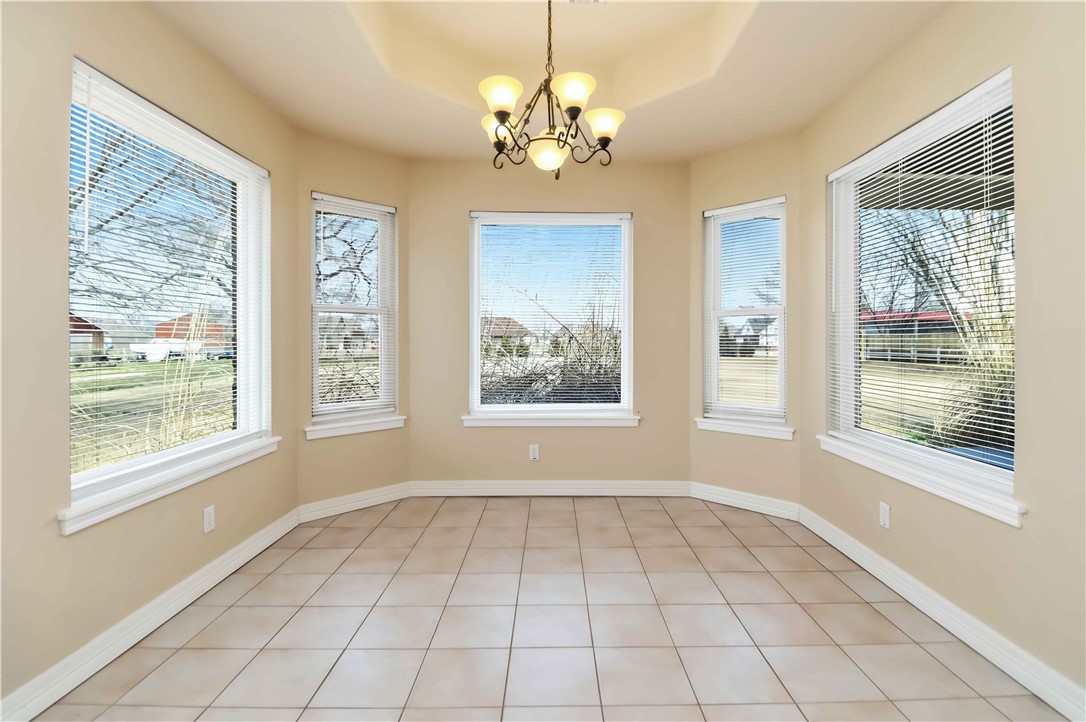 White Oak Estate - Residential