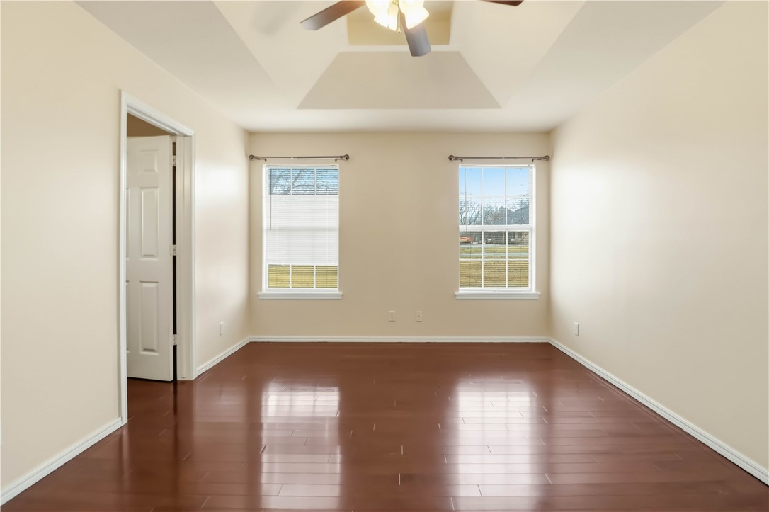 White Oak Estate - Residential