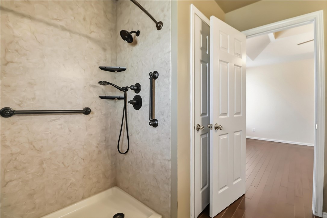 White Oak Estate - Residential