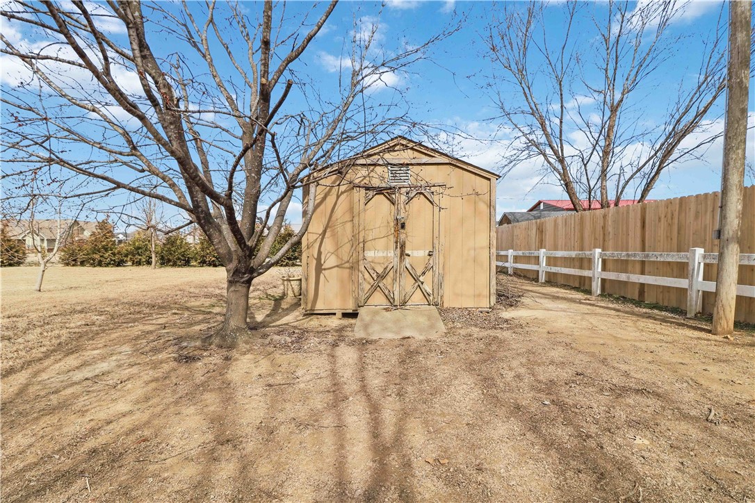 White Oak Estate - Residential