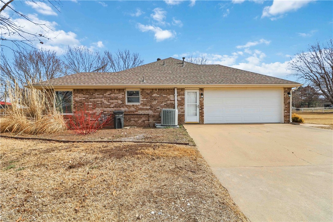 White Oak Estate - Residential