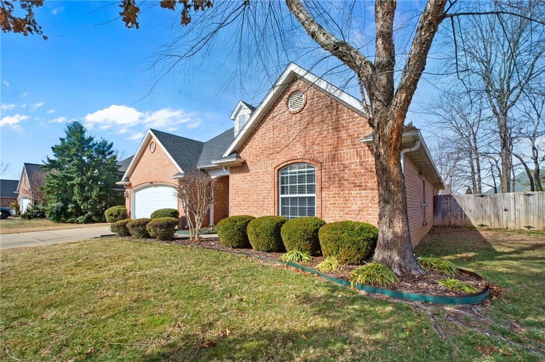 Ridgecrest Meadows - Residential