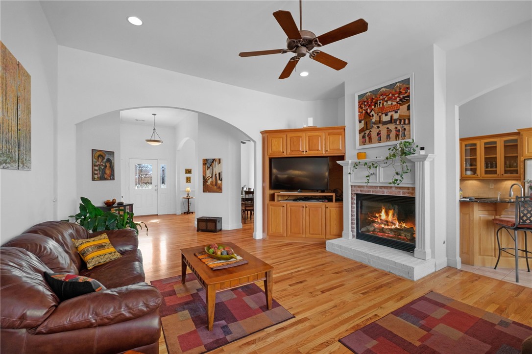 Ridgecrest Meadows - Residential