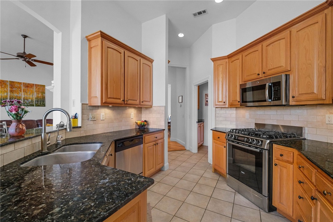 Ridgecrest Meadows - Residential