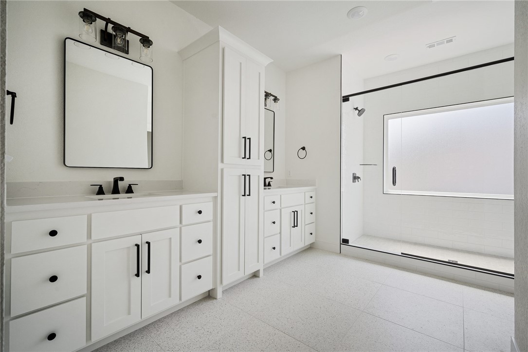 Oz Village - Residential