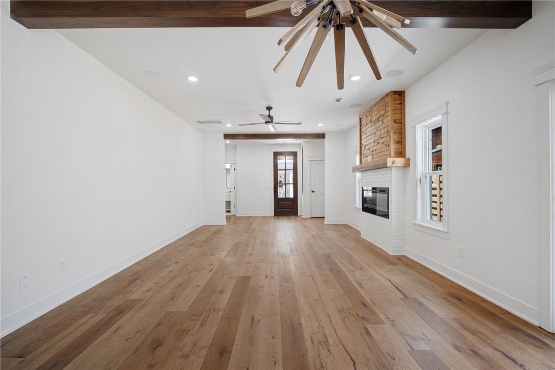 Oz Village - Residential