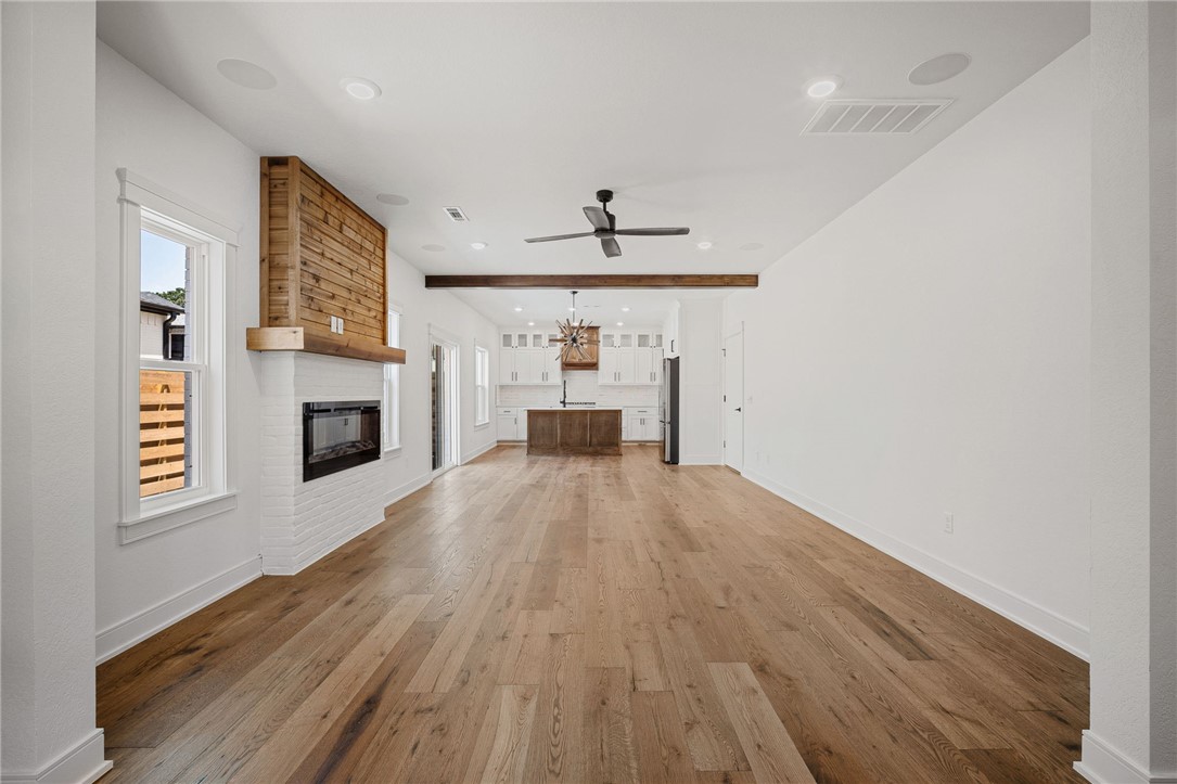 Oz Village - Residential