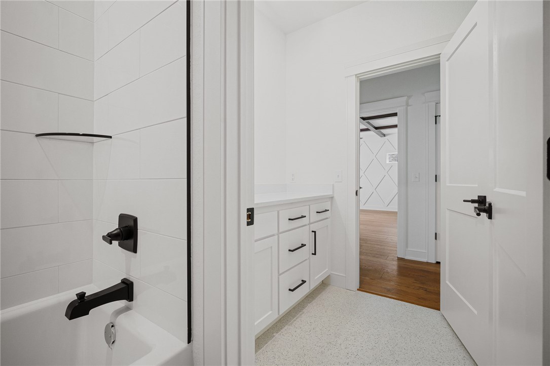 Oz Village - Residential