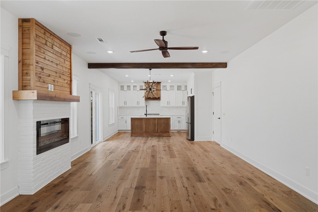 Oz Village - Residential