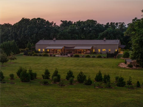 Photo of 13817 N Mount Olive Road, Gravette, AR 72736 (MLS # 1355179)