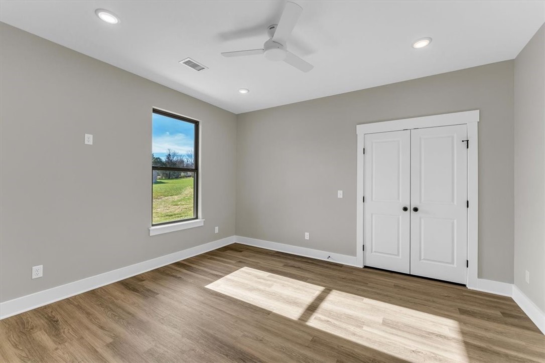 Elkins Outlots - Residential