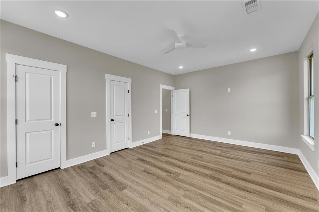 Elkins Outlots - Residential