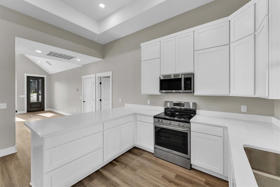 Elkins Outlots - Residential