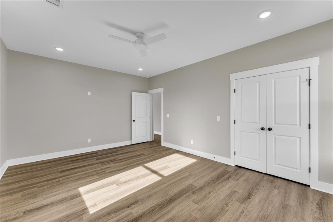 Elkins Outlots - Residential