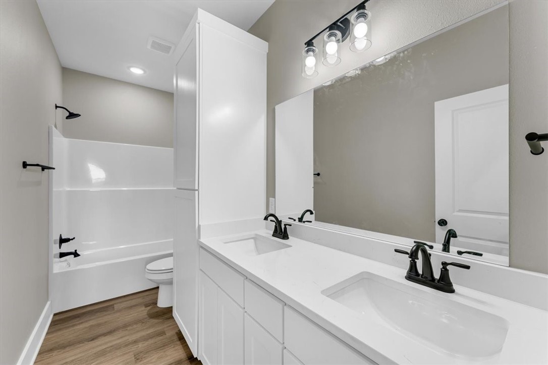 Elkins Outlots - Residential