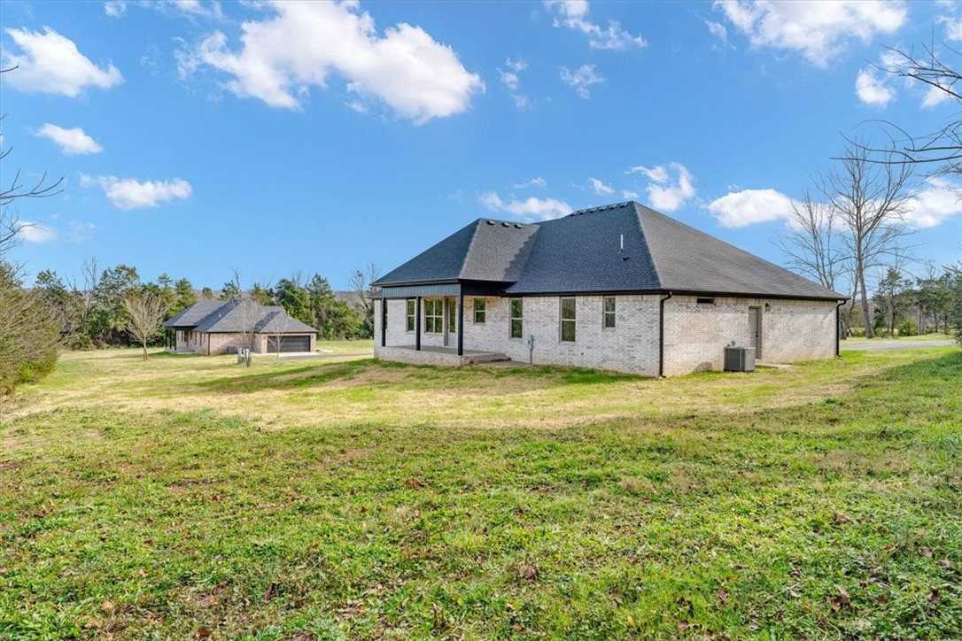 Elkins Outlots - Residential