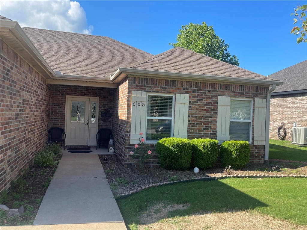 New Construction! Nice 4BR/2BA home 1453 sf. Great location, close to schools, pool, parks, University. Well established neighborhood, new roof, new gutters 2025.