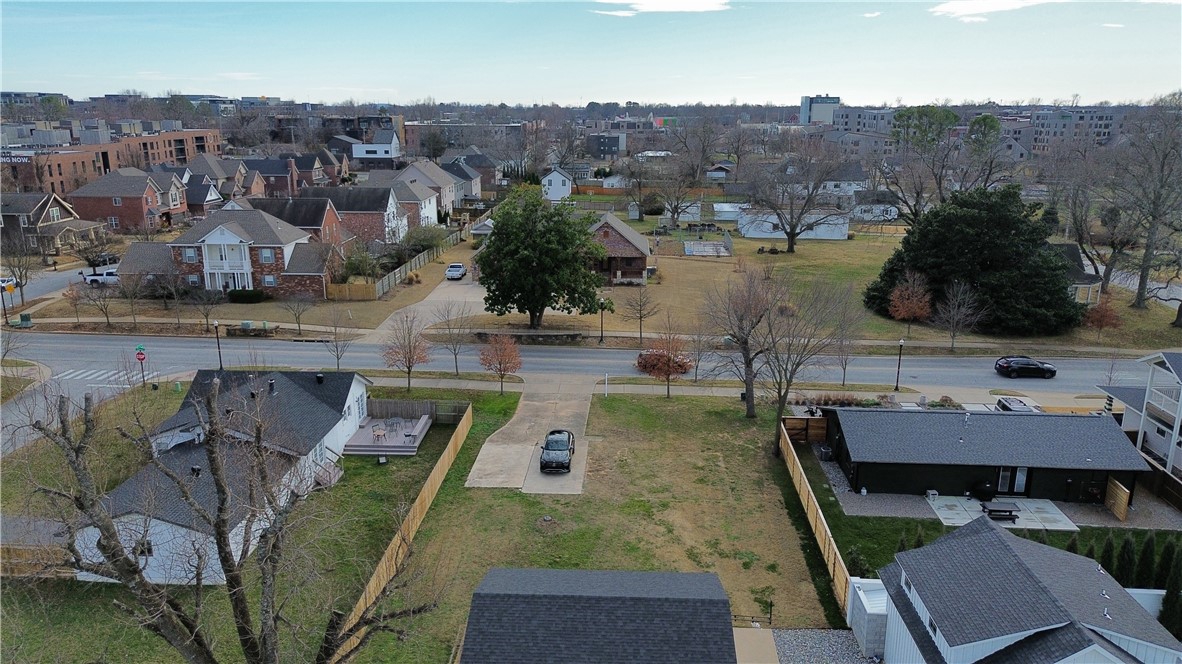 Lincoln & Rice Add Bentonville - Land