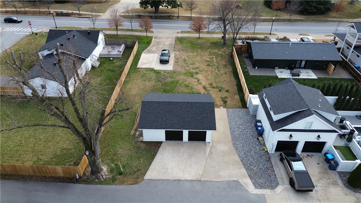 Lincoln & Rice Add Bentonville - Land