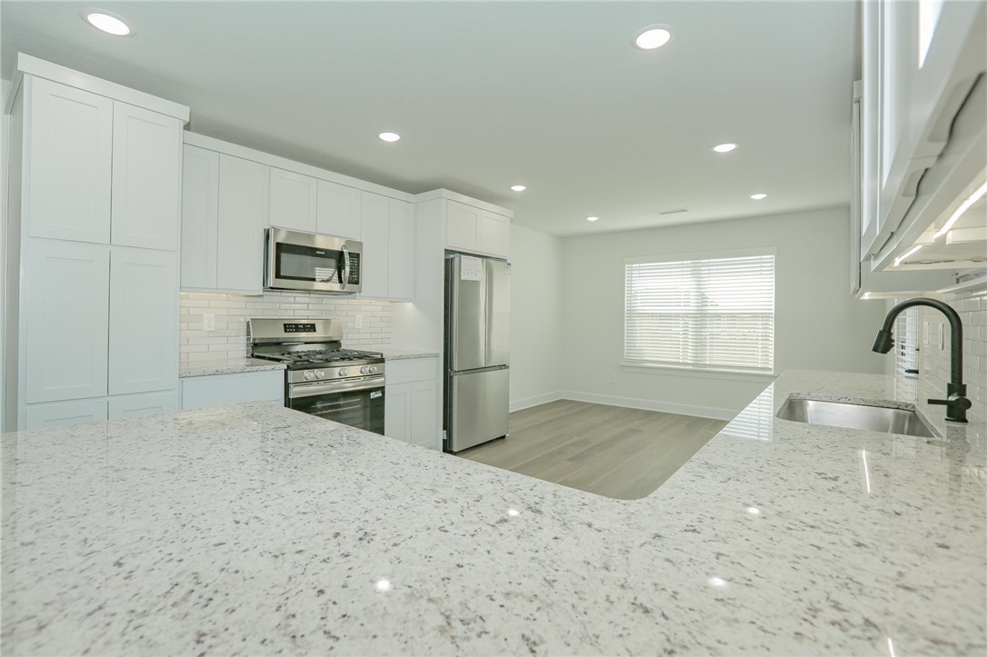 Brier Hill Sub Ph I Bentonville - Residential Lease