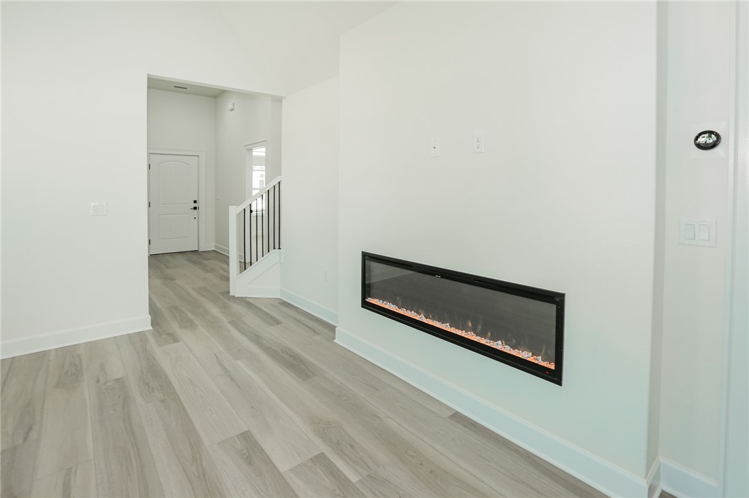 Brier Hill Sub Ph I Bentonville - Residential Lease