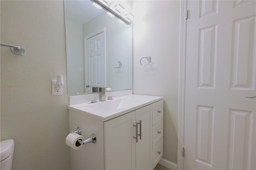 E N Coons Sub Rurban - Residential