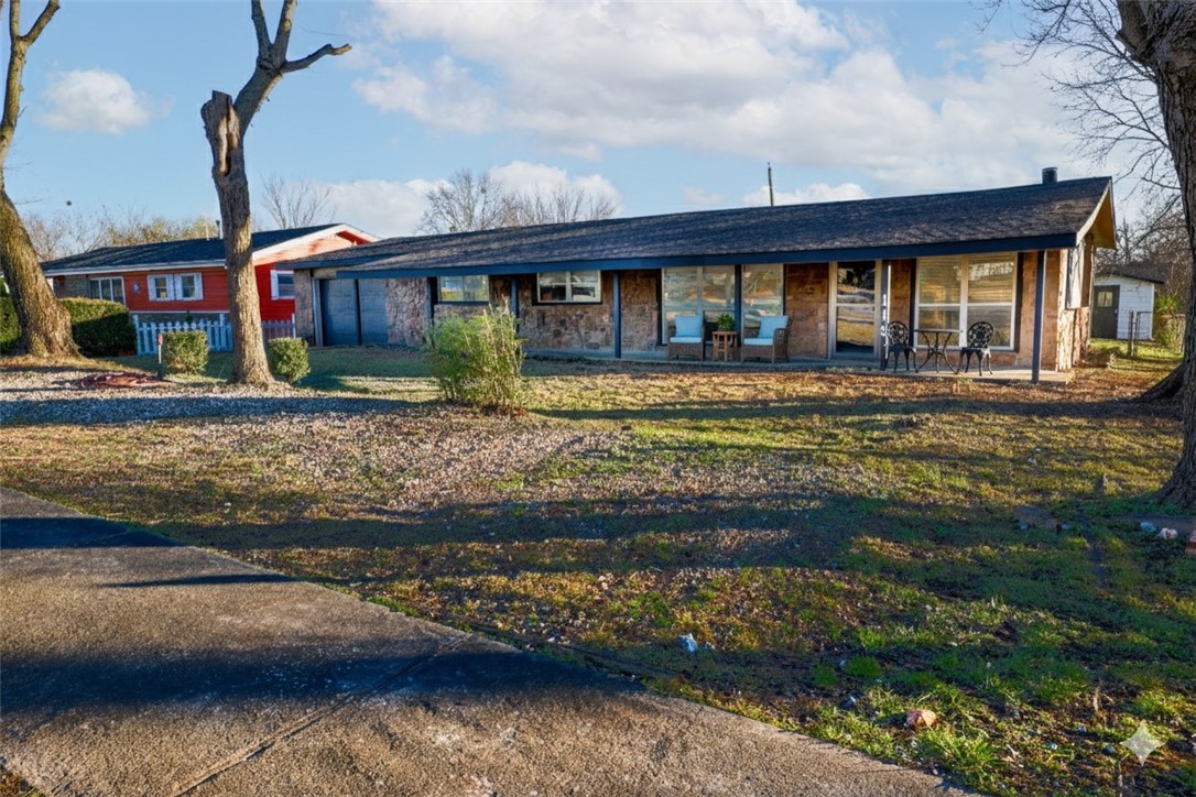 E N Coons Sub Rurban - Residential