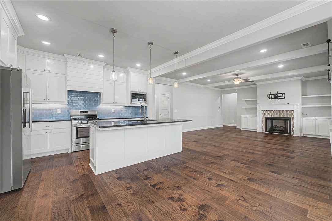 Blossom Hills Sub 2022 Centerton - Residential Lease